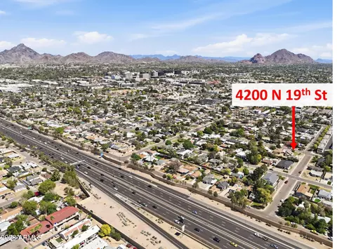 View/Area - 4200 N 19th St, Phoenix, AZ 85016 photo 5 of 11