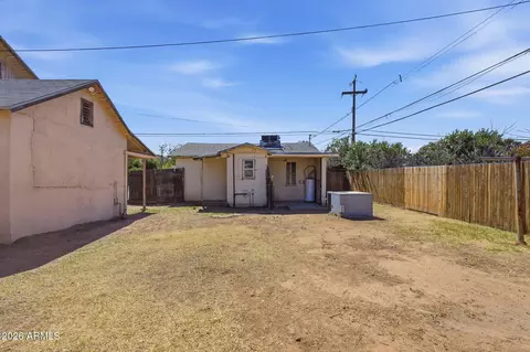 Exterior - 4200 N 19th St, Phoenix, AZ 85016 photo 5 of 6