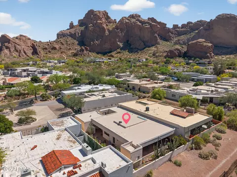 5814 N Echo Canyon Ln, Phoenix, AZ 85018