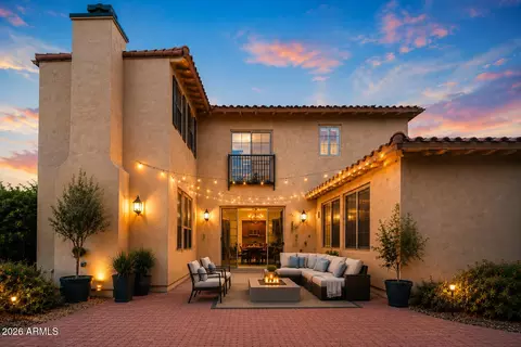Exterior - 3752 E Donald Dr, Phoenix, AZ 85050 photo 4 of 10