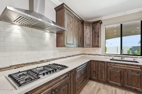 Kitchen - 3752 E Donald Dr, Phoenix, AZ 85050 photo 4 of 4