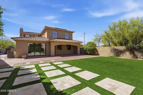 Exterior - 3752 E Donald Dr, Phoenix, AZ 85050 photo 2 of 10