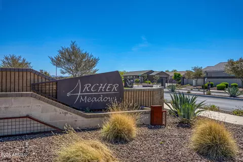 37366 N Azteca Rd, San Tan Valley, AZ 85140