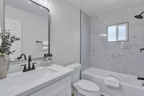 Bath - 1138 E 9th Dr, Mesa, AZ 85204 photo 2 of 4