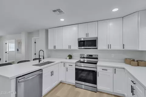 Kitchen - 1138 E 9th Dr, Mesa, AZ 85204 photo 2 of 3