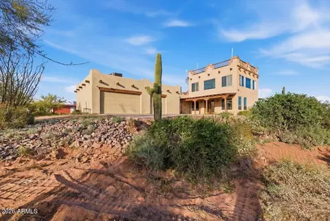 Exterior - 825 E Moon Vista St, Apache Junction, AZ 85119 photo 3 of 11