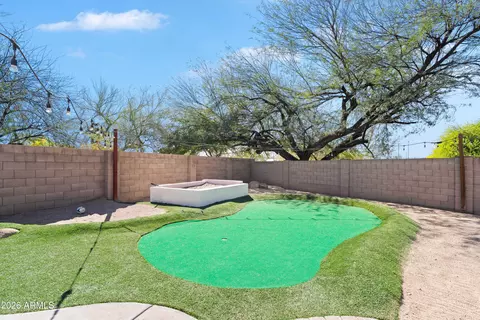 Exterior - 3905 E Renee Dr, Phoenix, AZ 85050 photo 3 of 4