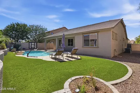 4827 S Mcminn Ct, Gilbert, AZ 85298