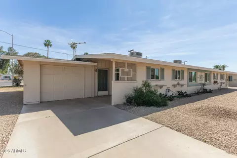 10801 W Windsor Dr, Sun City, AZ 85351