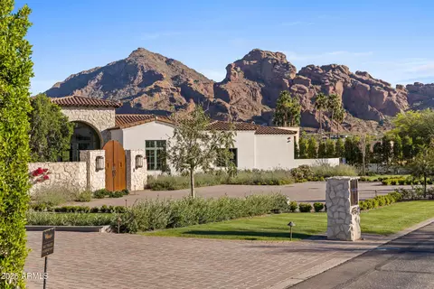 6541 N 48th St, Paradise Valley, AZ 85253