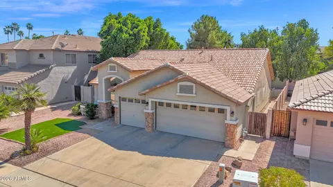 Exterior - 1141 E Bruce Ave, Gilbert, AZ 85234 photo 2 of 12