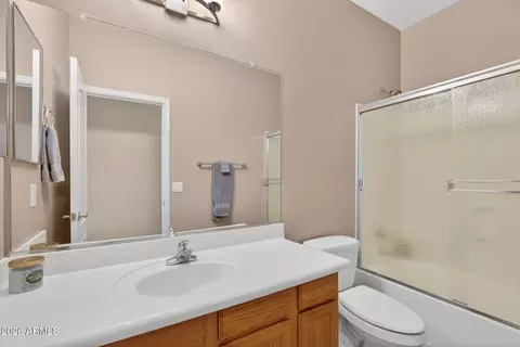 Bath - 2700 E Vermont Ct, Gilbert, AZ 85295 photo 3 of 3