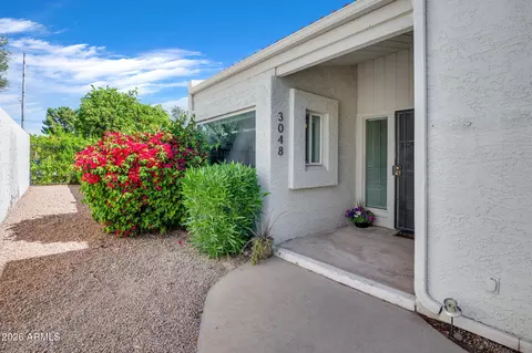 3048 E Cannon Dr, Phoenix, AZ 85028