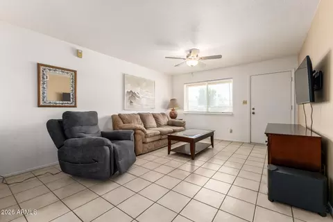 Living - 2040 E Monte Cristo Ave, Phoenix, AZ 85022 photo 1 of 1