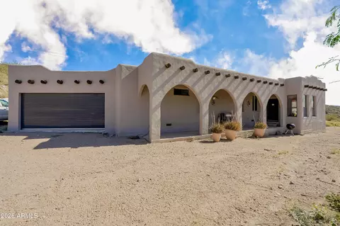 35220 S Rebel Pass, Morristown, AZ 85342