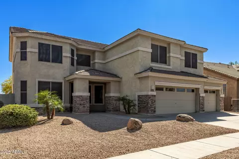 Exterior - 2225 W Apache Rain Rd, Phoenix, AZ 85085 photo 3 of 11