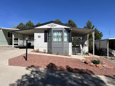 223 Lampliter Vlg Vlg #223, Clarkdale, AZ 86324
