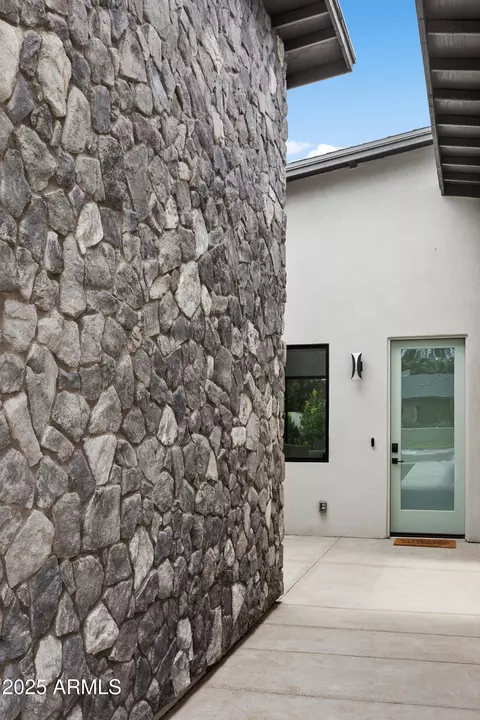 Other - 4002 N 33rd Pl, Phoenix, AZ 85018 photo 1 of 18