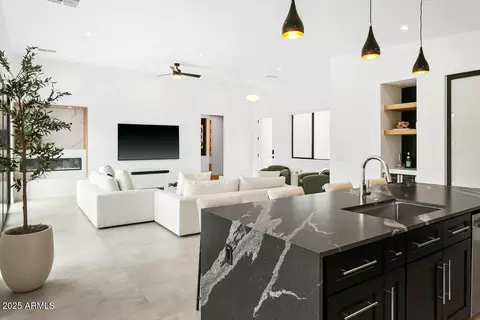 Other - 4002 N 33rd Pl, Phoenix, AZ 85018 photo 9 of 18