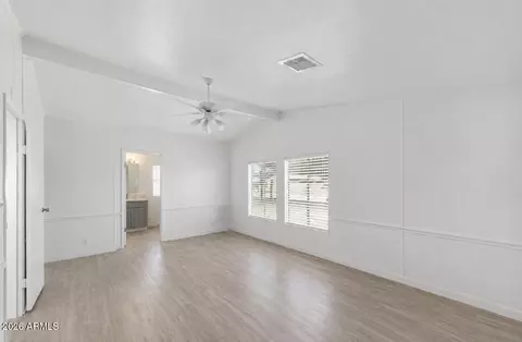 2921 E Oraibi Dr, Phoenix, AZ 85050 photo 15