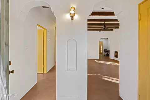 Entry Way - 1925 E Lee St, Tucson, AZ 85719 photo 2 of 4