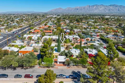 View/Area - 1925 E Lee St, Tucson, AZ 85719 photo 4 of 6