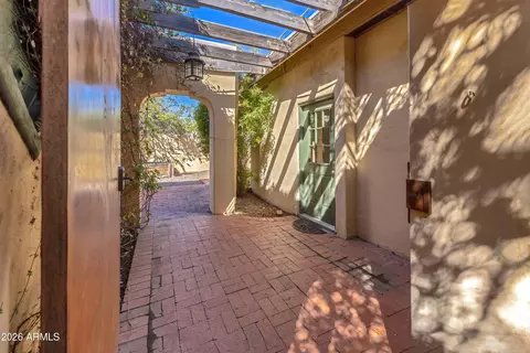 Exterior - 1925 E Lee St, Tucson, AZ 85719 photo 17 of 32