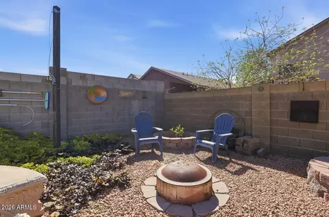 Exterior - 3065 E Leonora St, Mesa, AZ 85213 photo 4 of 8