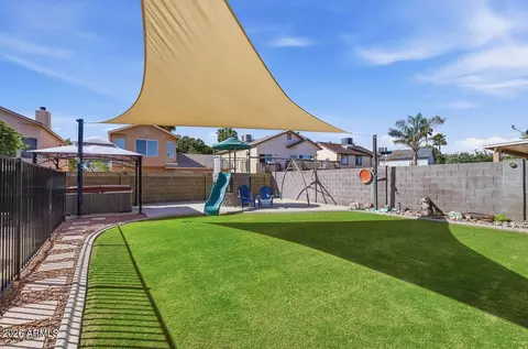 Exterior - 3065 E Leonora St, Mesa, AZ 85213 photo 6 of 8