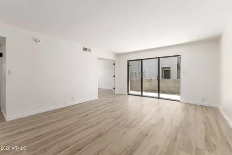 6480 N 82nd St #1110, Scottsdale, AZ 85250