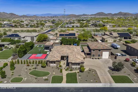 7580 W Questa Dr, Peoria, AZ 85383