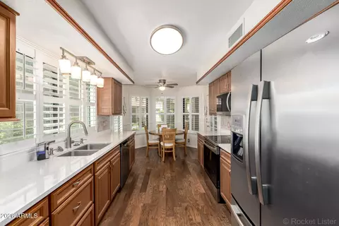9126 W Wescott Dr W, Peoria, AZ 85382