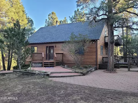7851 Pine Country Ln, Flagstaff, AZ 86004