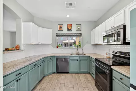Kitchen - 1317 S Banning St, Gilbert, AZ 85296 photo 1 of 2