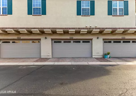 Exterior - 4750 E Thunderheart Trl #101, Gilbert, AZ 85297 photo 4 of 5