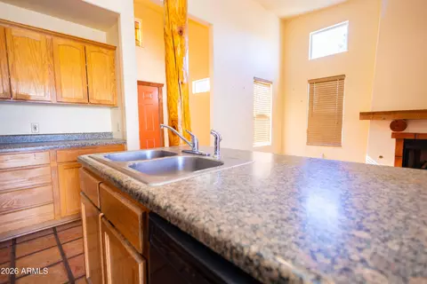 Kitchen - 4105 N Washington Ave, Douglas, AZ 85607 photo 5 of 7
