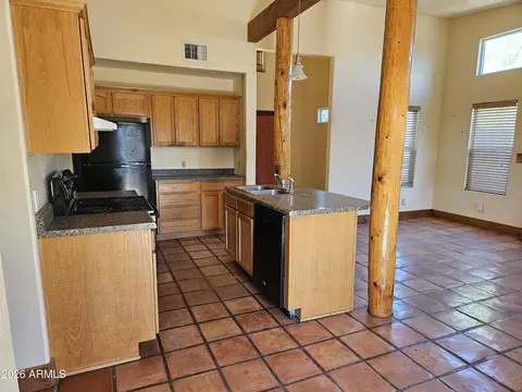 Kitchen - 4105 N Washington Ave, Douglas, AZ 85607 photo 2 of 7