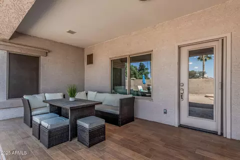 Exterior - 240 W Brooks St, Gilbert, AZ 85233 photo 6 of 12