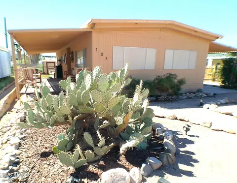 107 E Donna Dr, Queen Valley, AZ 85118