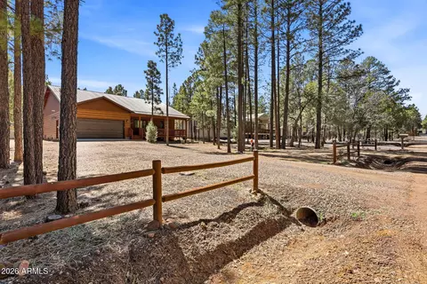 3261 W Timber Dr #E, Lakeside, AZ 85929