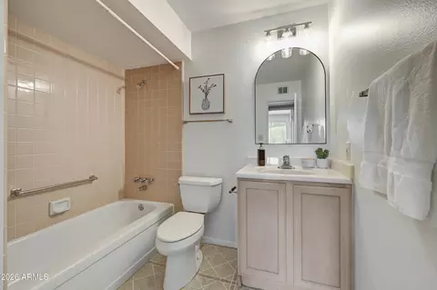 Bath - 308 E Balboa Dr, Tempe, AZ 85282 photo 2 of 2