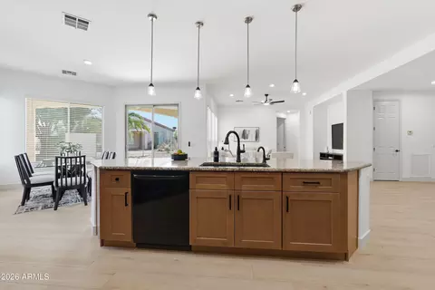 Kitchen - 4131 E Mia Ln, Gilbert, AZ 85298 photo 5 of 6