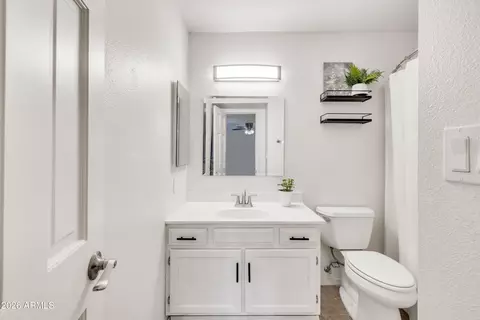 Bath - 540 N May St #1145, Mesa, AZ 85201 photo 1 of 2