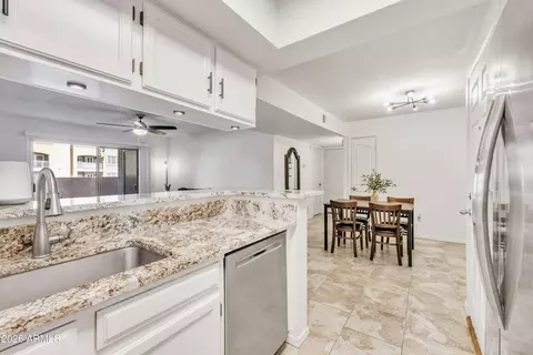 Dining - 540 N May St #1145, Mesa, AZ 85201 photo 1 of 4