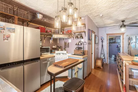 Kitchen - 40 Main St, Bisbee, AZ 85603 photo 1 of 2