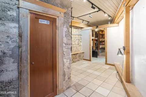 Entry Way - 40 Main St, Bisbee, AZ 85603 photo 4 of 8