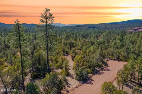0000 Fawn Apt 4 Dr #A, Pine, AZ 85544