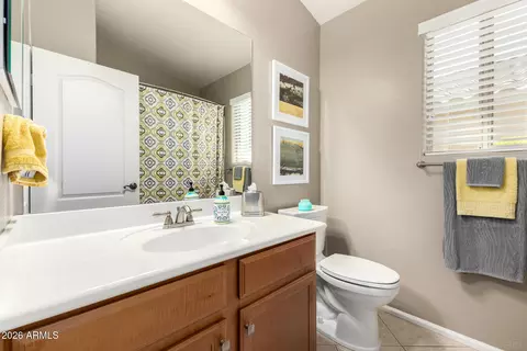 Bath - 2940 E Shady Spring Trl, Phoenix, AZ 85024 photo 3 of 3