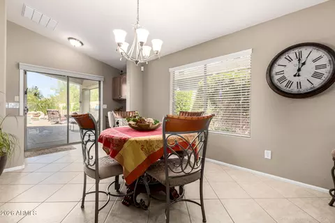 Dining - 2940 E Shady Spring Trl, Phoenix, AZ 85024 photo 3 of 3