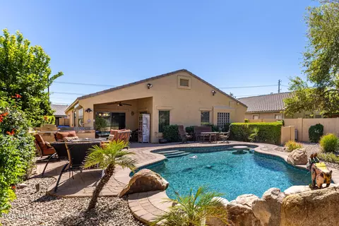 Exterior - 2940 E Shady Spring Trl, Phoenix, AZ 85024 photo 10 of 15